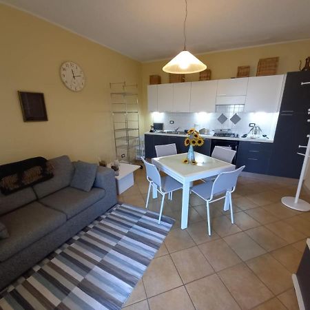 Flat Le Rose Apartment Паратико Екстериор снимка