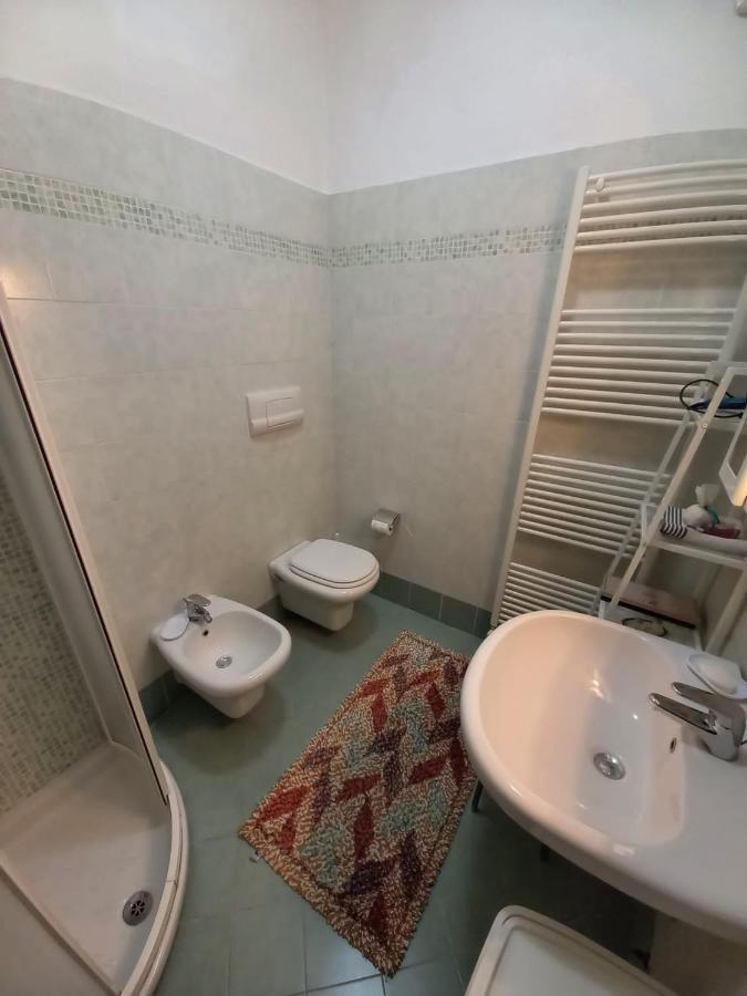 Flat Le Rose Apartment Паратико Екстериор снимка